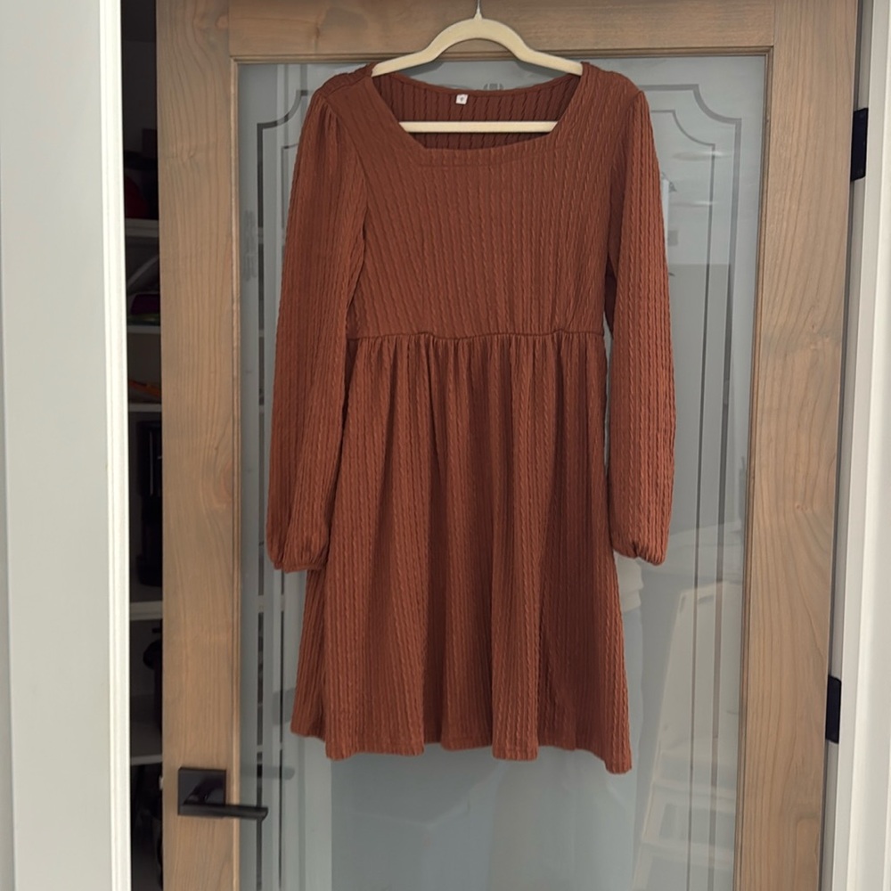 Burnt orange straight neckline dress